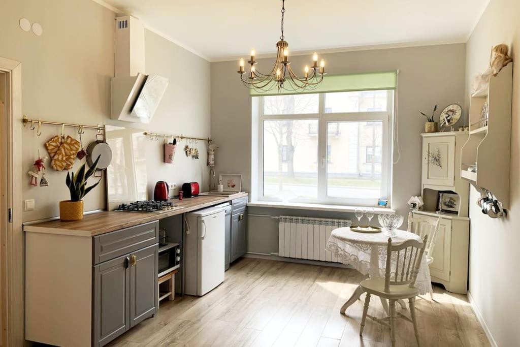Cozy Apartment In A Historical Town Sillamäe エクステリア 写真
